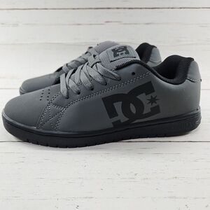 DC Shoes Gaveler Low Top Skate Sneakers Mens Size 8.5 Pewter Gray Black